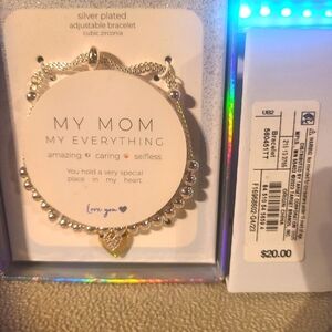 Brand new Mom bracelet